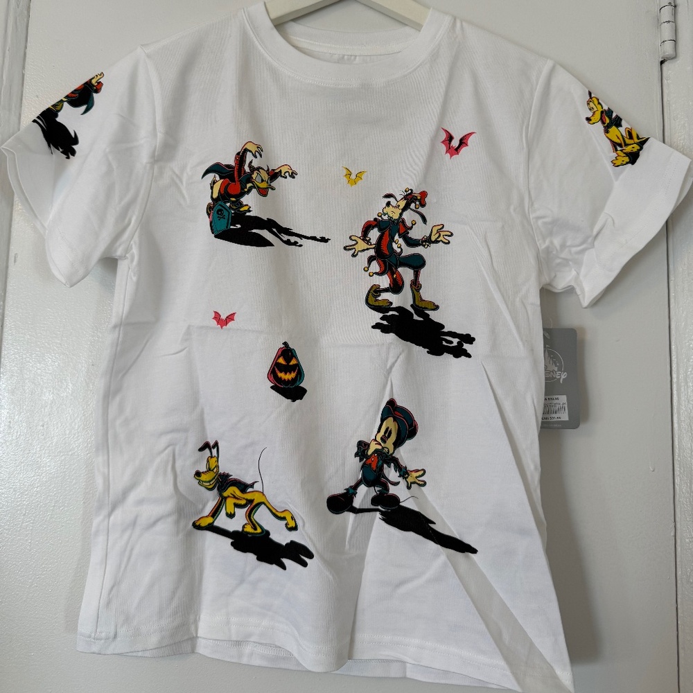 NWT Disney Halloween shirt